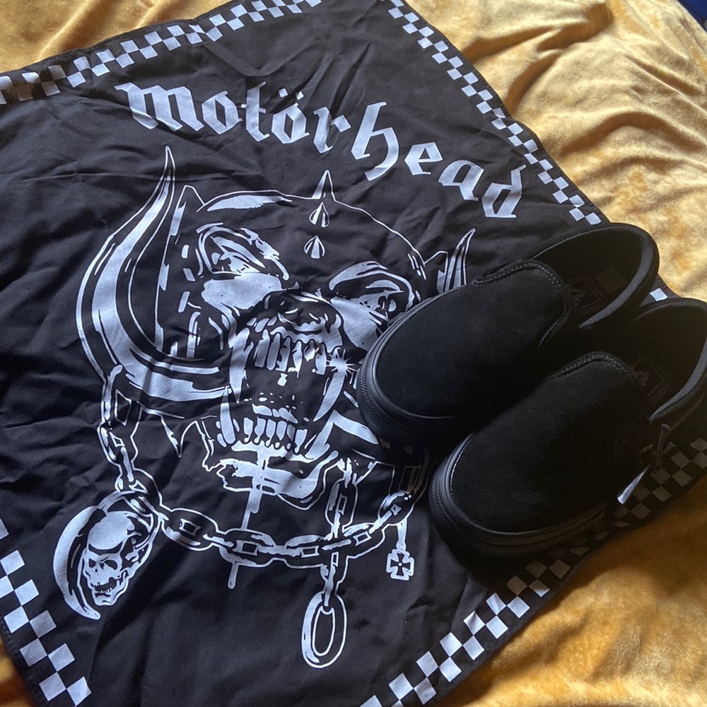 Motörhead vans!